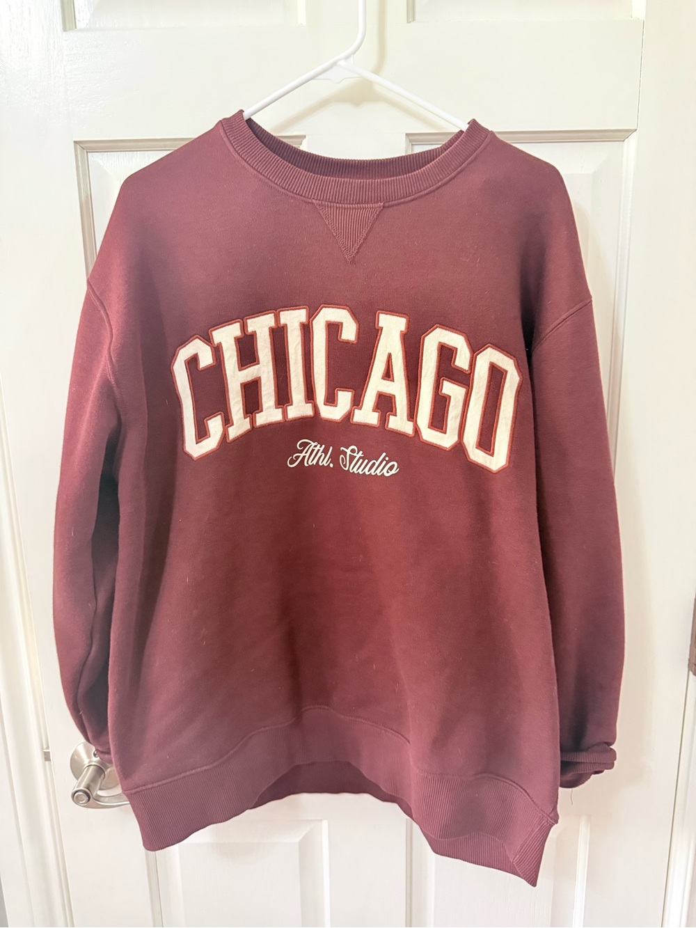 Primark Maroon Crewneck Sweatshirt with Cream Trim